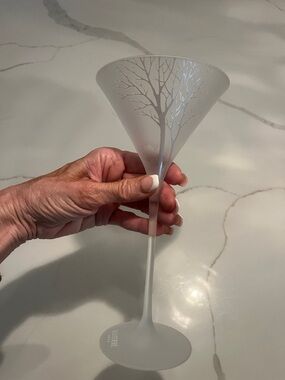 Belvedere Vodka frosted martini glass tree design "Spectre" James Bond promo 9"